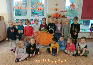 Tygryski świętują dzień dyni.