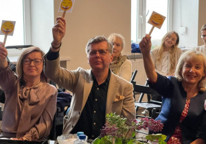 Jury podczas oceniania uczestnika.