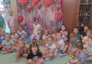 Zdjęcie grupowe z jubilatką.