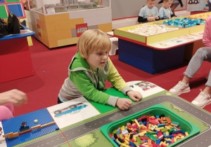 Zdjęcie 34 na 74