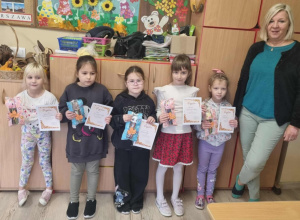 Konkurs "Idzie idzie Pani Jesień".