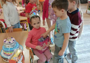 Przyjęcie urodzinowe Polinki.