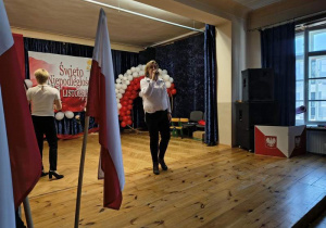 Przegląd przedszkolnych prezentacji z okazji Dnia Niepodległości.