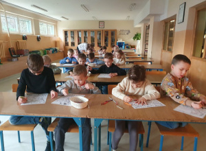 Wizyta Tygrysków w bibliotece w SP Nr 2 w Ozorkowie.