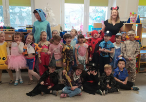 Kubusie we wspólnym ustawieniu grupowym.