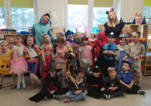 Kubusie we wspólnym ustawieniu grupowym.