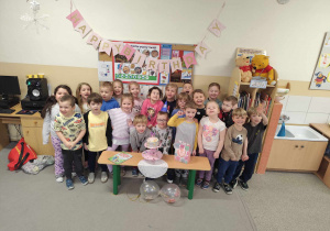 Nikoś świętuje swoje 6 urodziny.