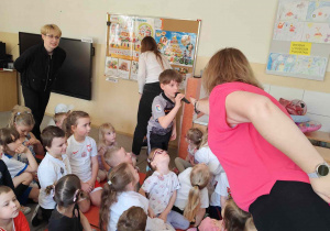 Impreza spotowego pokazu mody.