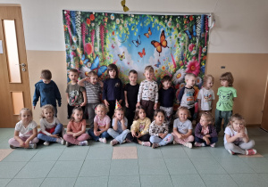 Zdjęcie grupowe z jubilatką.